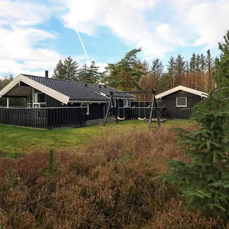 6 Person Holiday In